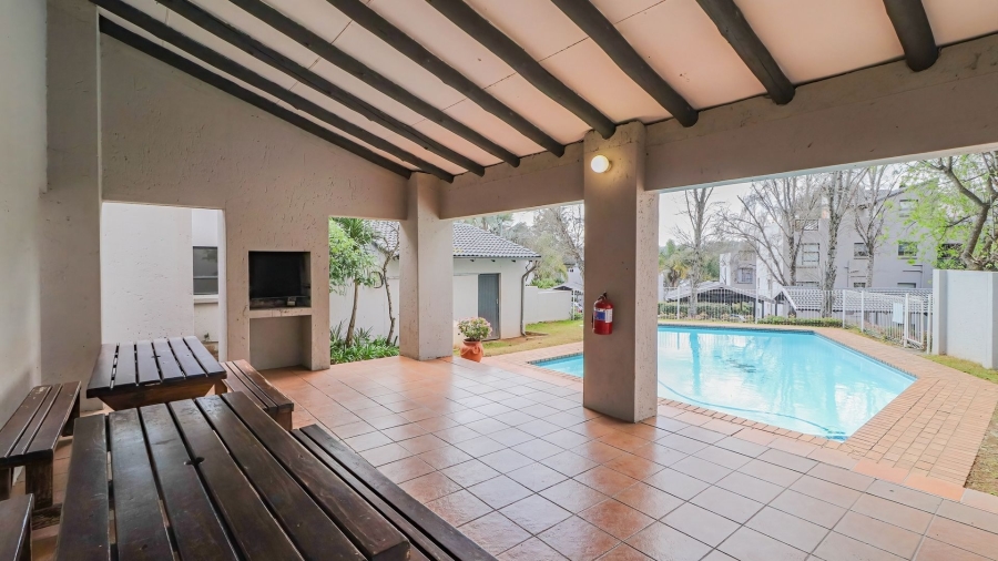 1 Bedroom Property for Sale in Morningside Gauteng