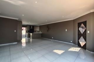 3 Bedroom Property for Sale in Brackenhurst Gauteng