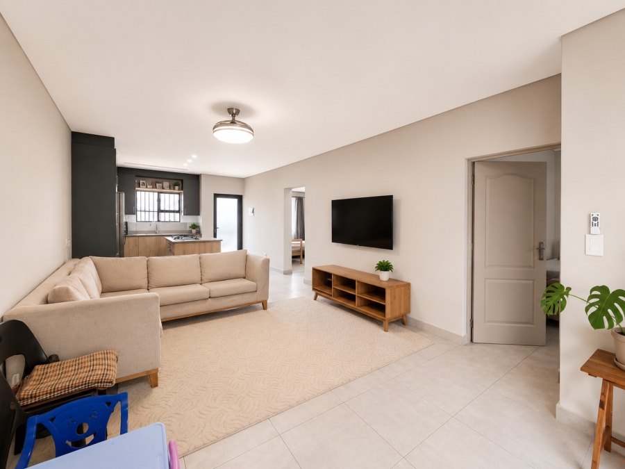 2 Bedroom Property for Sale in Die Hoewes Gauteng