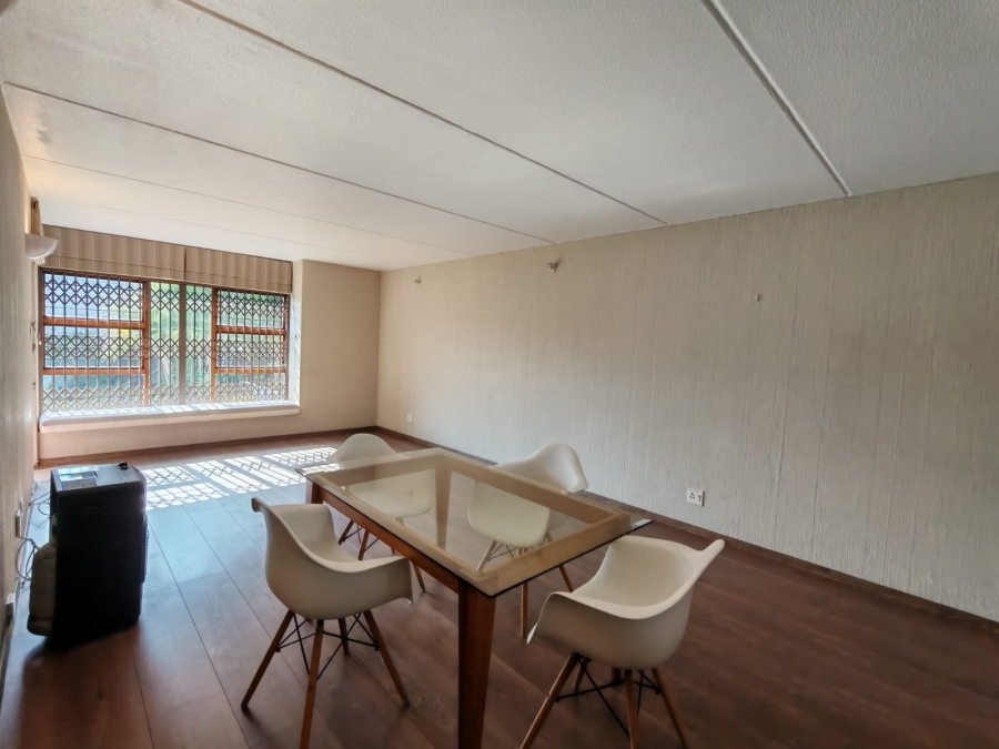 To Let 2 Bedroom Property for Rent in Morningside Gauteng