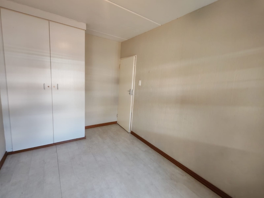 To Let 2 Bedroom Property for Rent in Morningside Gauteng
