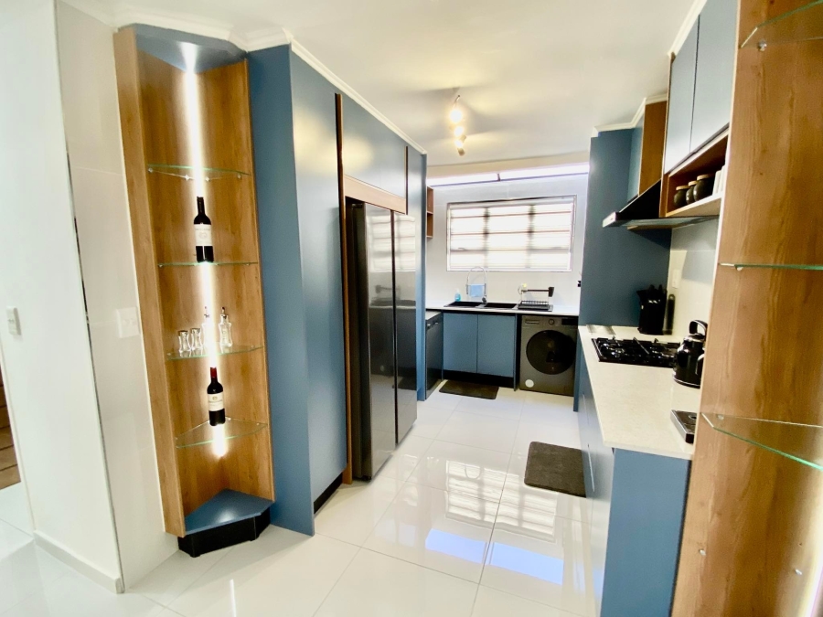 To Let 3 Bedroom Property for Rent in Morningside Gauteng