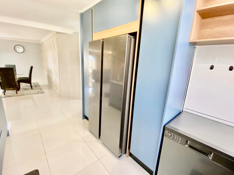 To Let 3 Bedroom Property for Rent in Morningside Gauteng