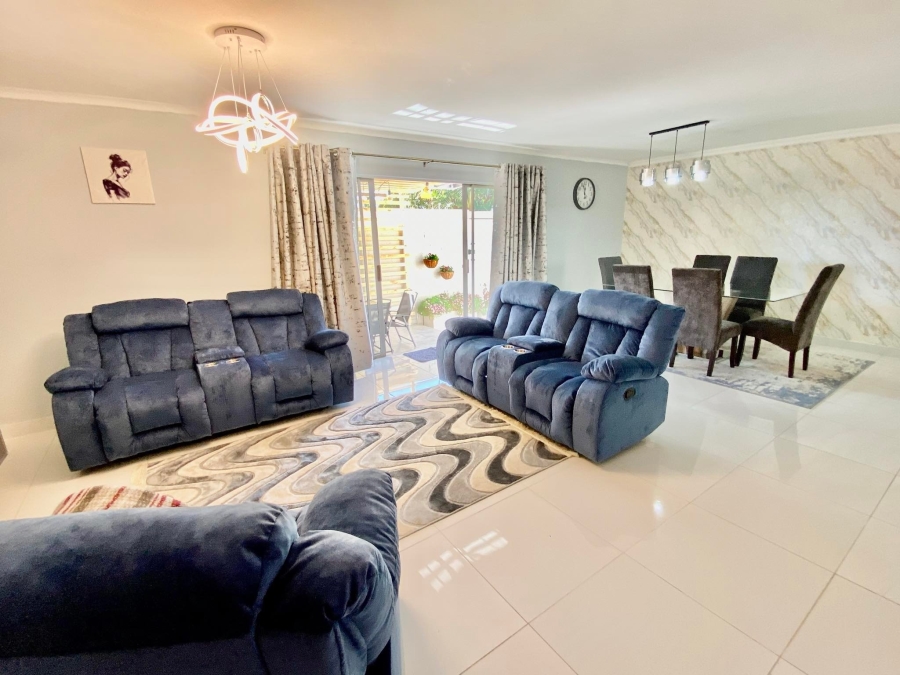 To Let 3 Bedroom Property for Rent in Morningside Gauteng