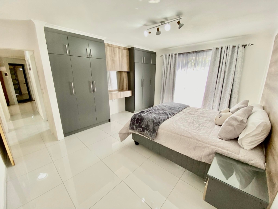 To Let 3 Bedroom Property for Rent in Morningside Gauteng