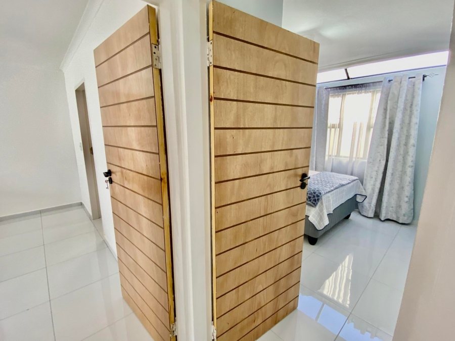 To Let 3 Bedroom Property for Rent in Morningside Gauteng