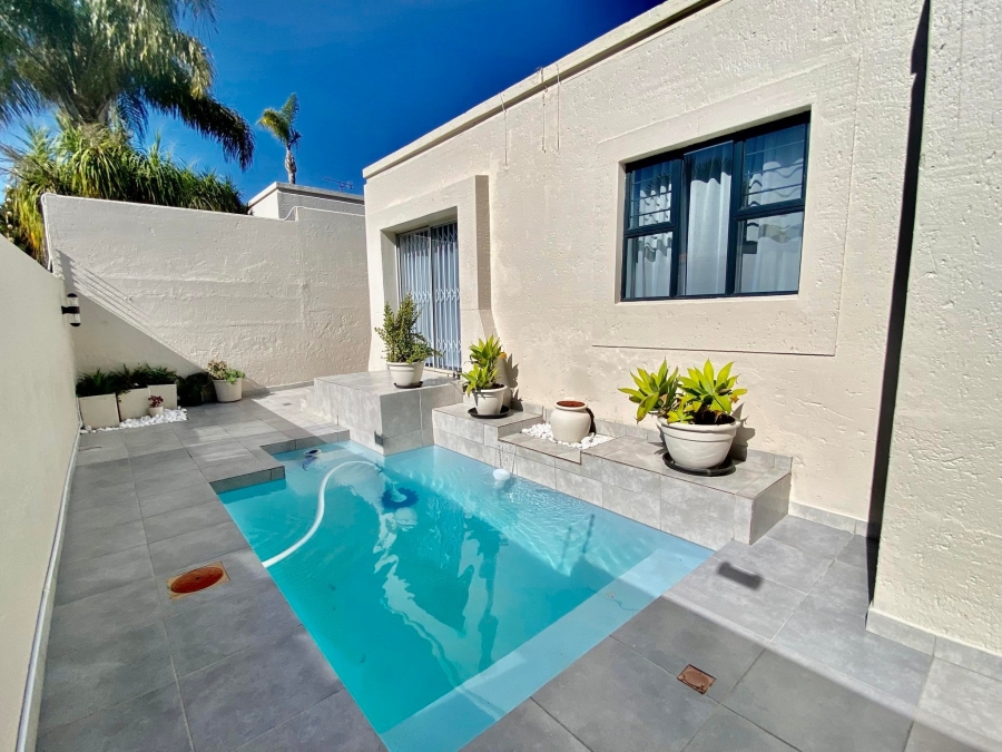 To Let 3 Bedroom Property for Rent in Morningside Gauteng