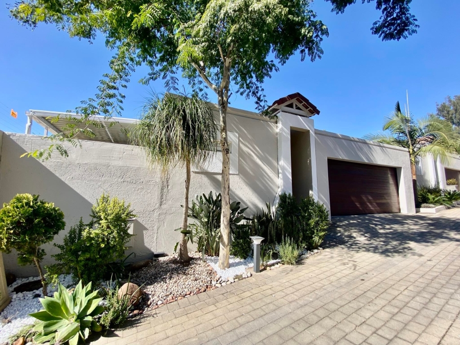 To Let 3 Bedroom Property for Rent in Morningside Gauteng