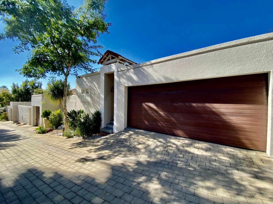 To Let 3 Bedroom Property for Rent in Morningside Gauteng