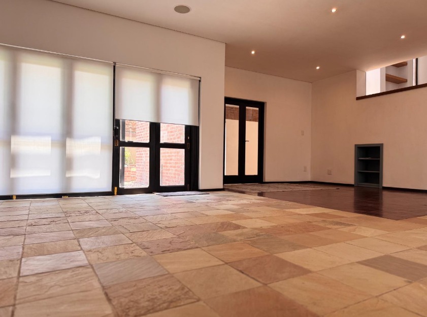 6 Bedroom Property for Sale in Dainfern Valley Gauteng
