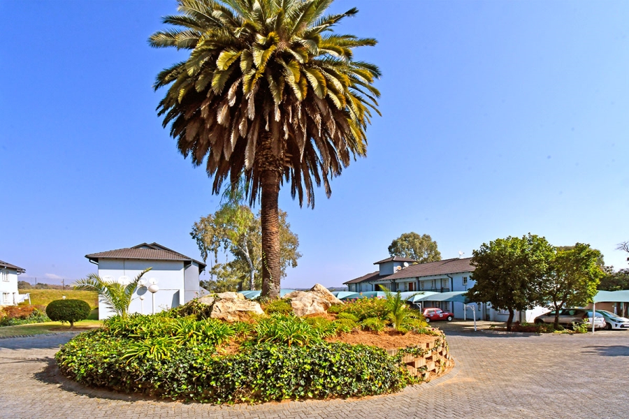 1 Bedroom Property for Sale in Sharonlea Gauteng