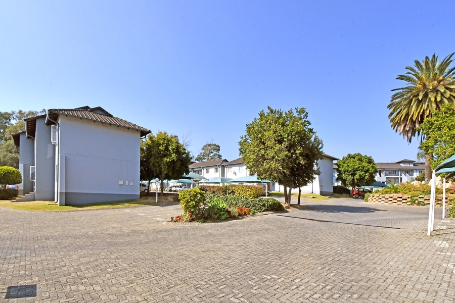 1 Bedroom Property for Sale in Sharonlea Gauteng