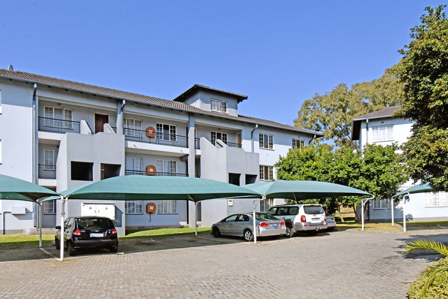 1 Bedroom Property for Sale in Sharonlea Gauteng