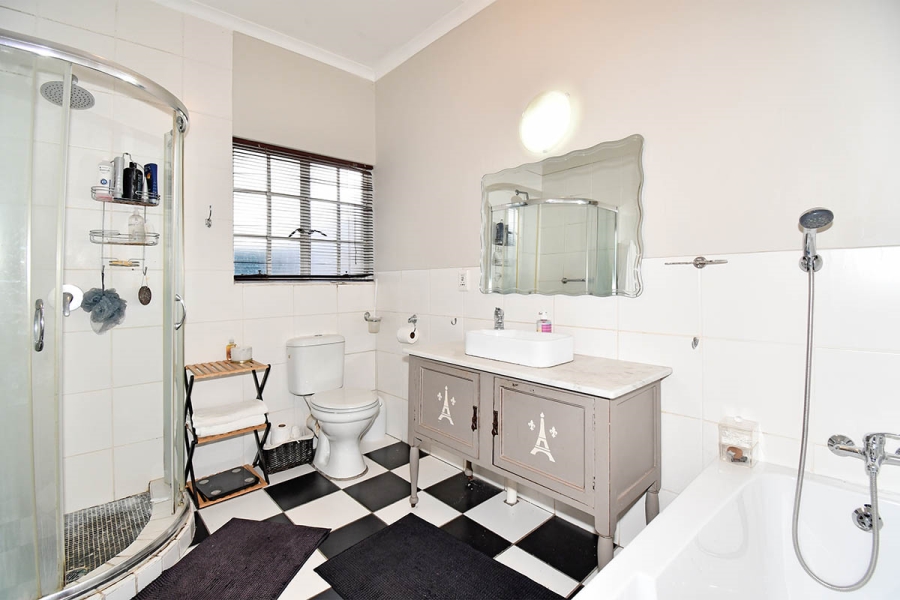 4 Bedroom Property for Sale in Blairgowrie Gauteng