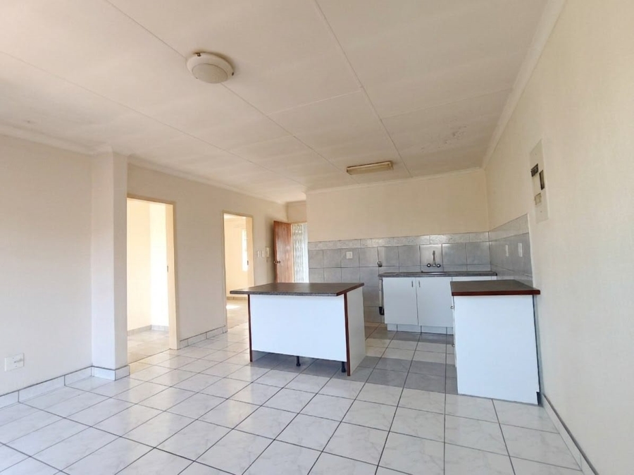 2 Bedroom Property for Sale in Weltevreden Park Gauteng