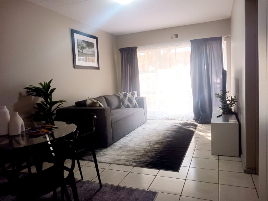1 Bedroom Property for Sale in Windsor East Gauteng