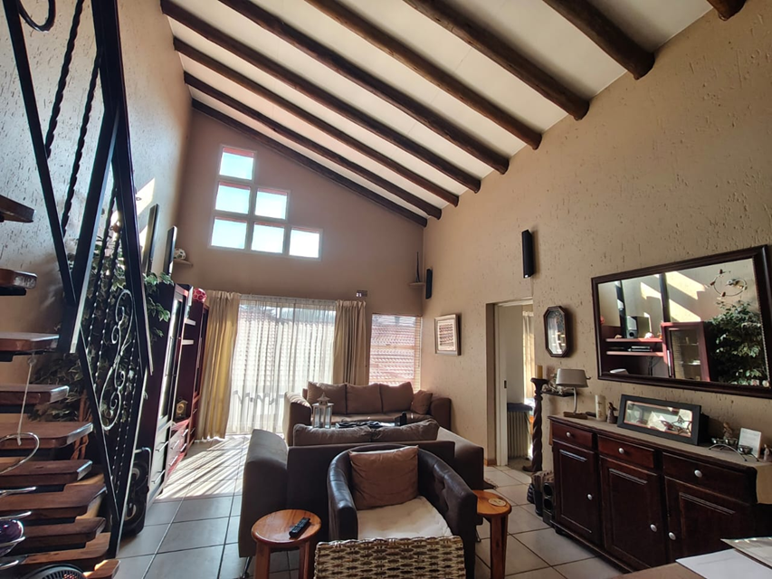 2 Bedroom Property for Sale in New Redruth Gauteng