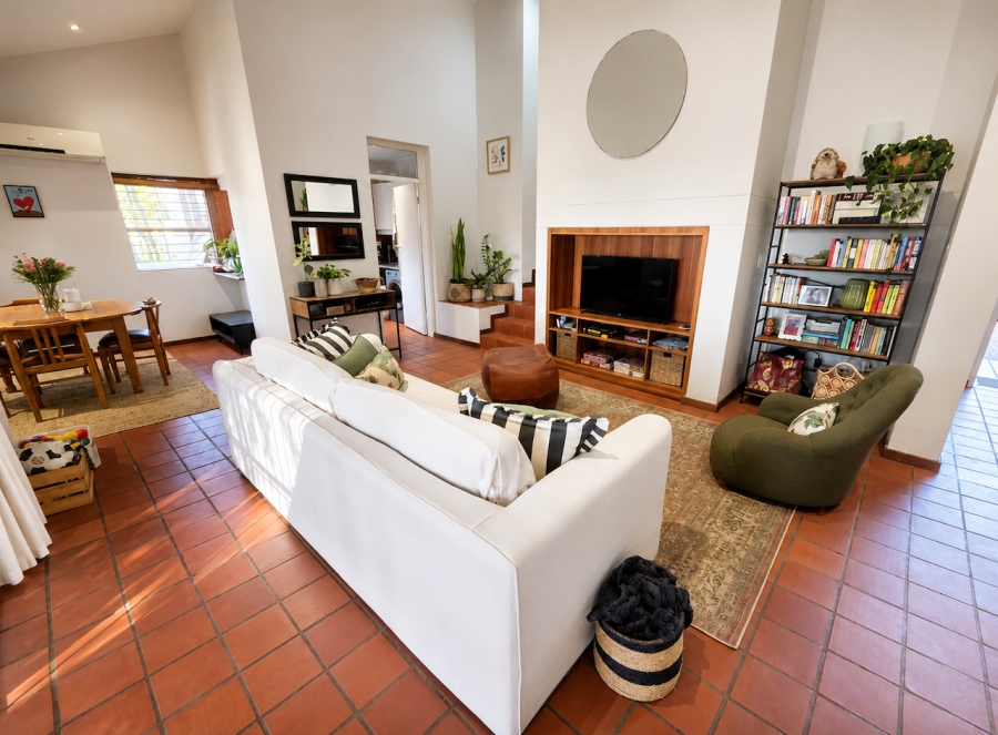 To Let 3 Bedroom Property for Rent in Nieuw Muckleneuk Gauteng