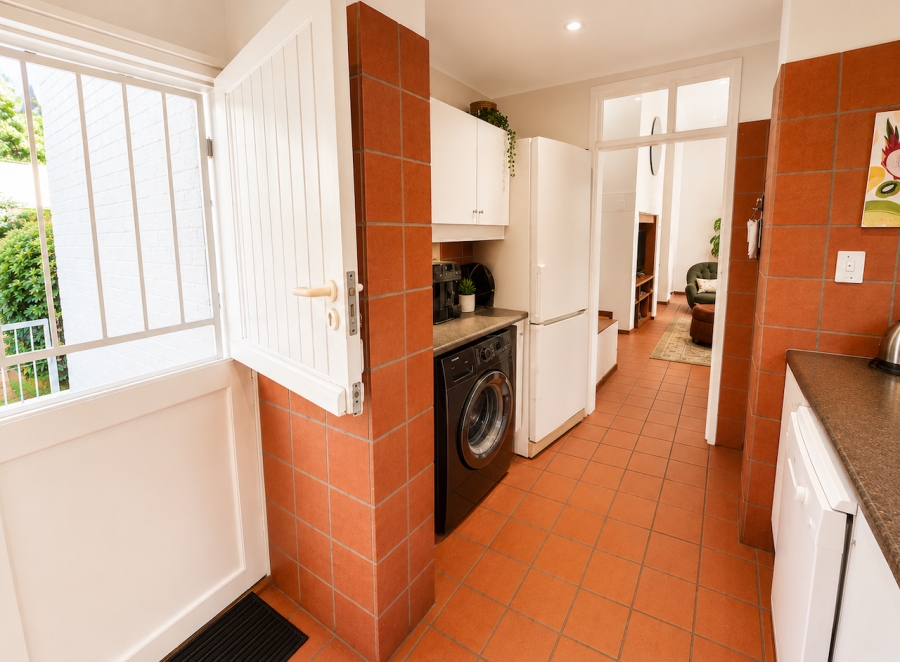 To Let 3 Bedroom Property for Rent in Nieuw Muckleneuk Gauteng