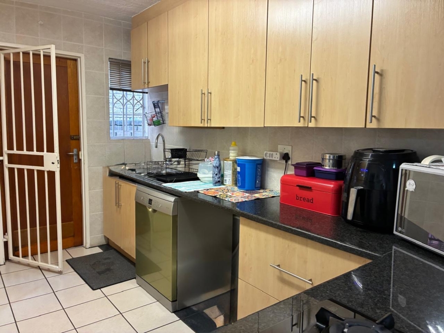 4 Bedroom Property for Sale in Moreleta Park Gauteng