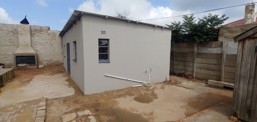 To Let 1 Bedroom Property for Rent in Benoni West Gauteng