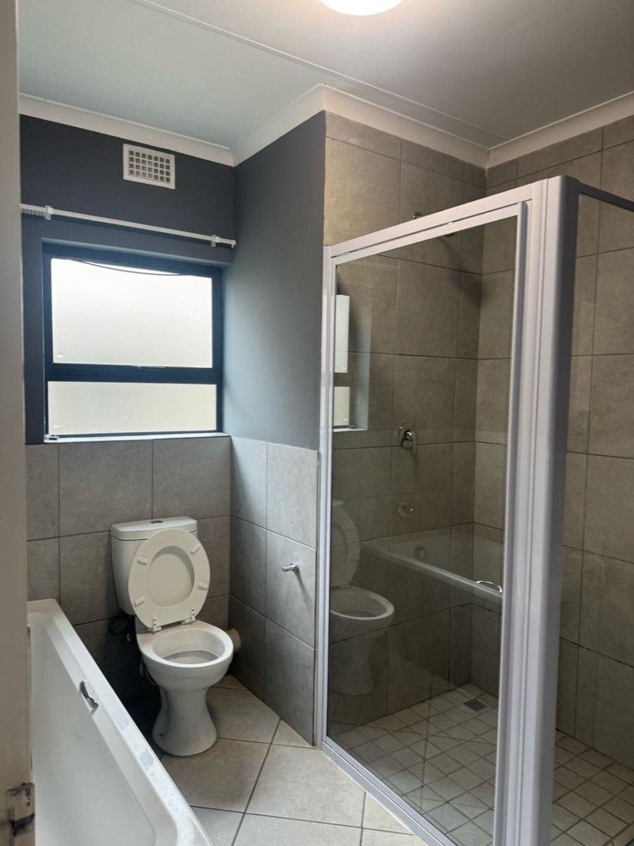 3 Bedroom Property for Sale in Norton Home Estate AH Gauteng