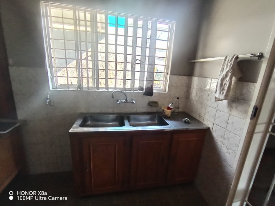 4 Bedroom Property for Sale in Kensington Gauteng