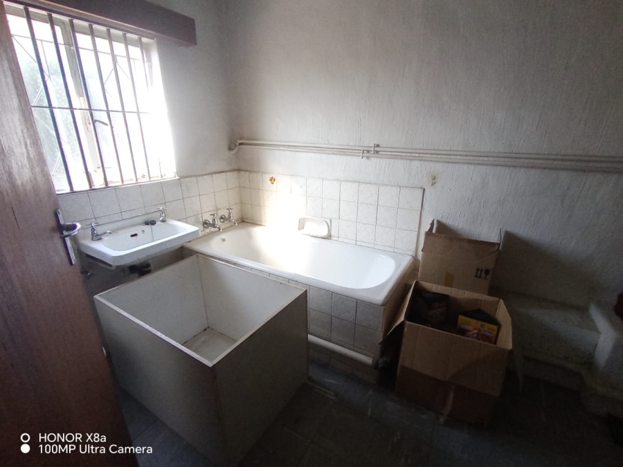 4 Bedroom Property for Sale in Kensington Gauteng