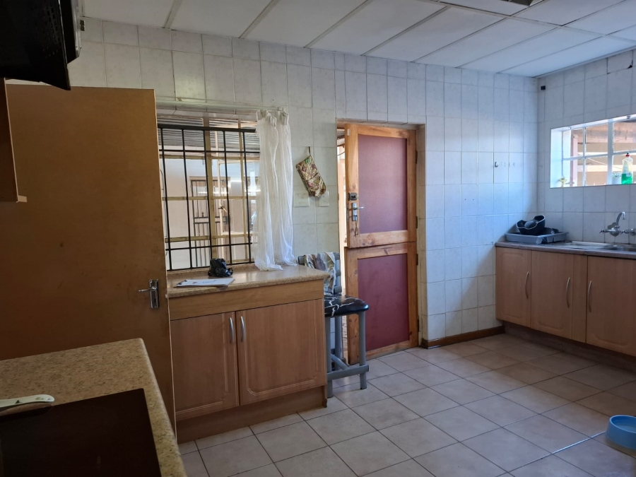 5 Bedroom Property for Sale in Benoni West Gauteng
