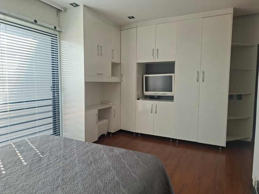 4 Bedroom Property for Sale in Bedfordview Gauteng