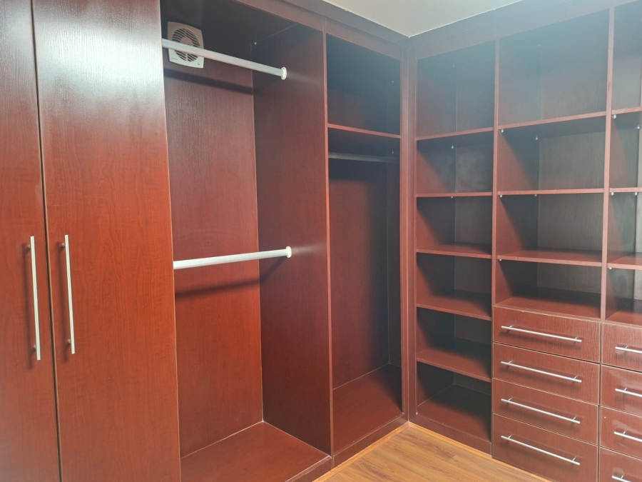 4 Bedroom Property for Sale in Bedfordview Gauteng