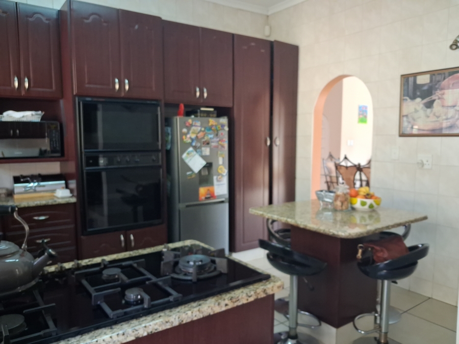 4 Bedroom Property for Sale in Eden Glen Gauteng