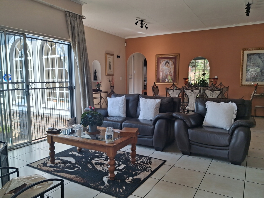 4 Bedroom Property for Sale in Eden Glen Gauteng