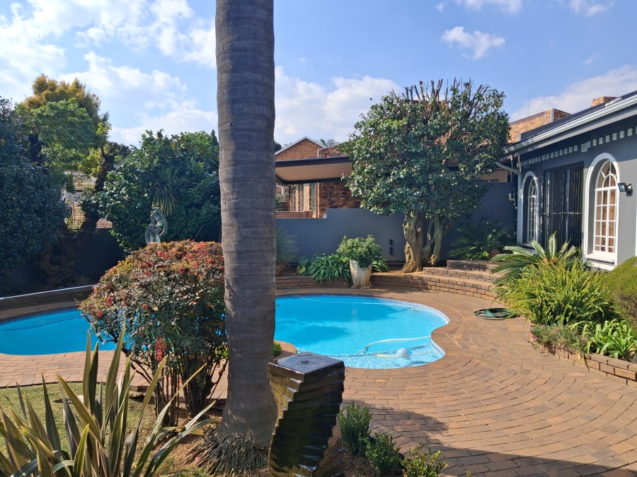 4 Bedroom Property for Sale in Eden Glen Gauteng