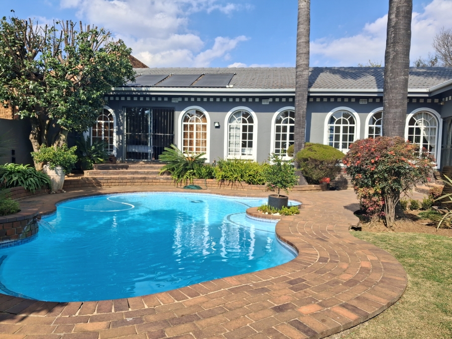 4 Bedroom Property for Sale in Eden Glen Gauteng
