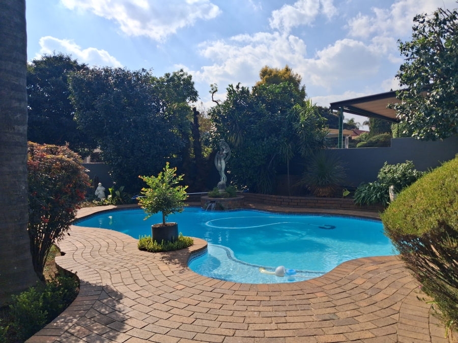 4 Bedroom Property for Sale in Eden Glen Gauteng