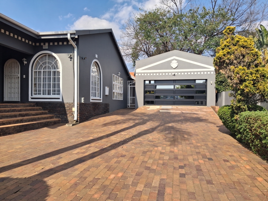 4 Bedroom Property for Sale in Eden Glen Gauteng