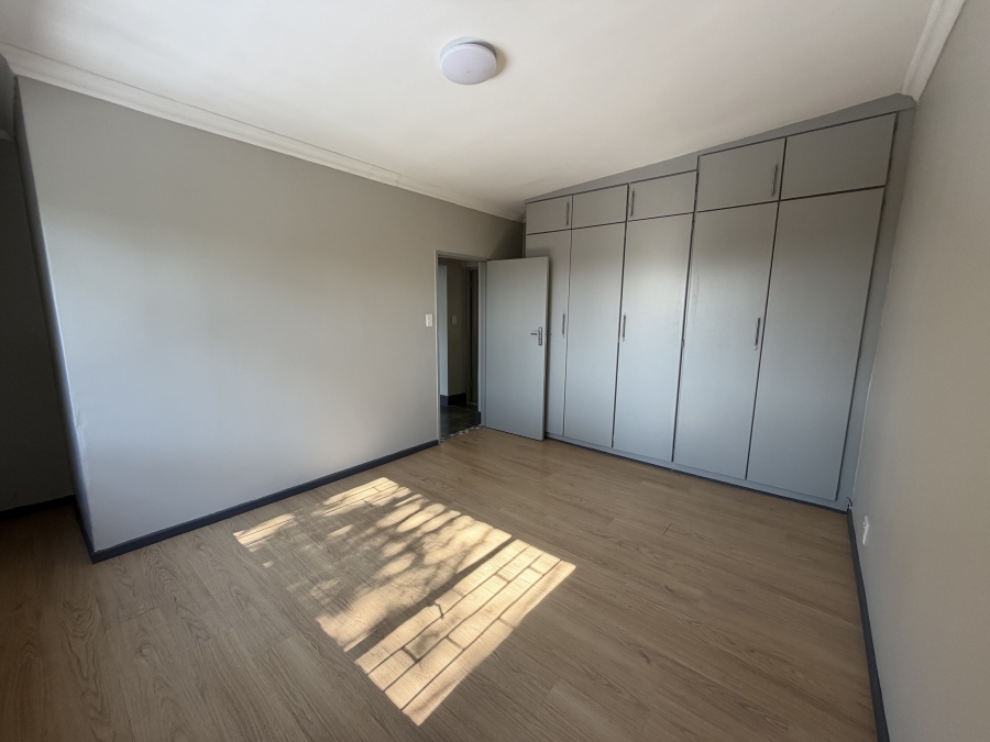 4 Bedroom Property for Sale in Garsfontein Gauteng