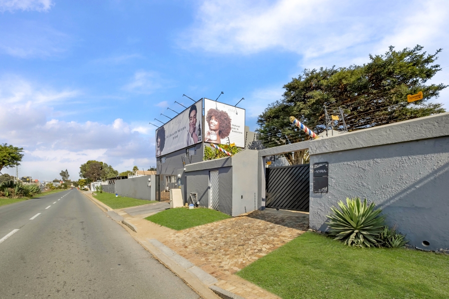 0 Bedroom Property for Sale in Wendywood Gauteng