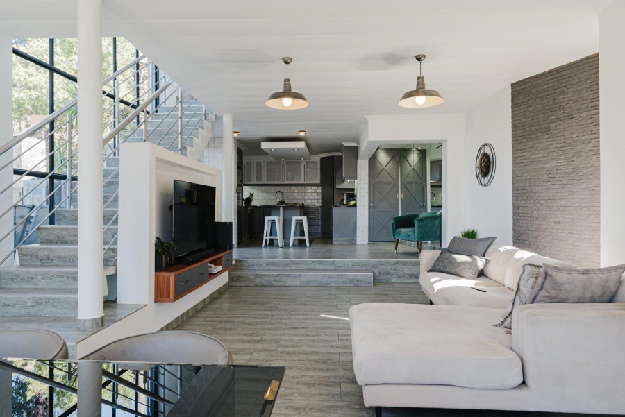 2 Bedroom Property for Sale in Bassonia Gauteng