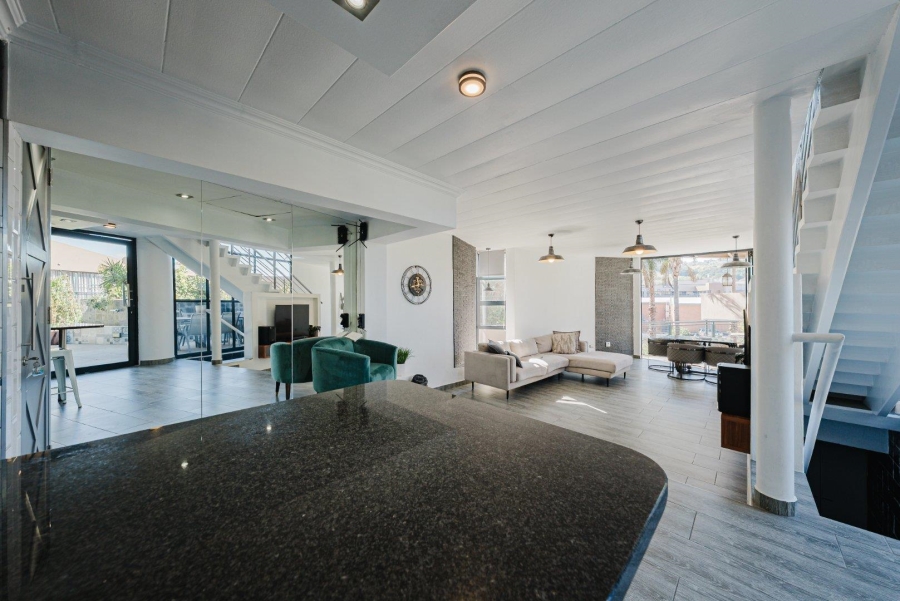 2 Bedroom Property for Sale in Bassonia Gauteng
