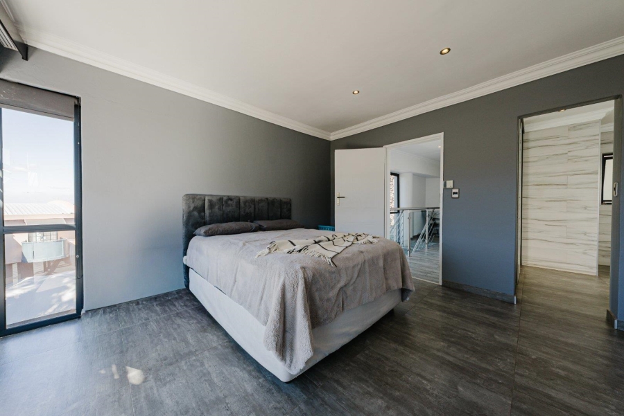 2 Bedroom Property for Sale in Bassonia Gauteng