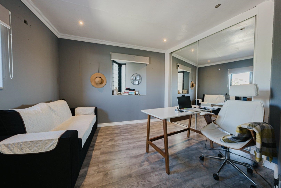2 Bedroom Property for Sale in Bassonia Gauteng
