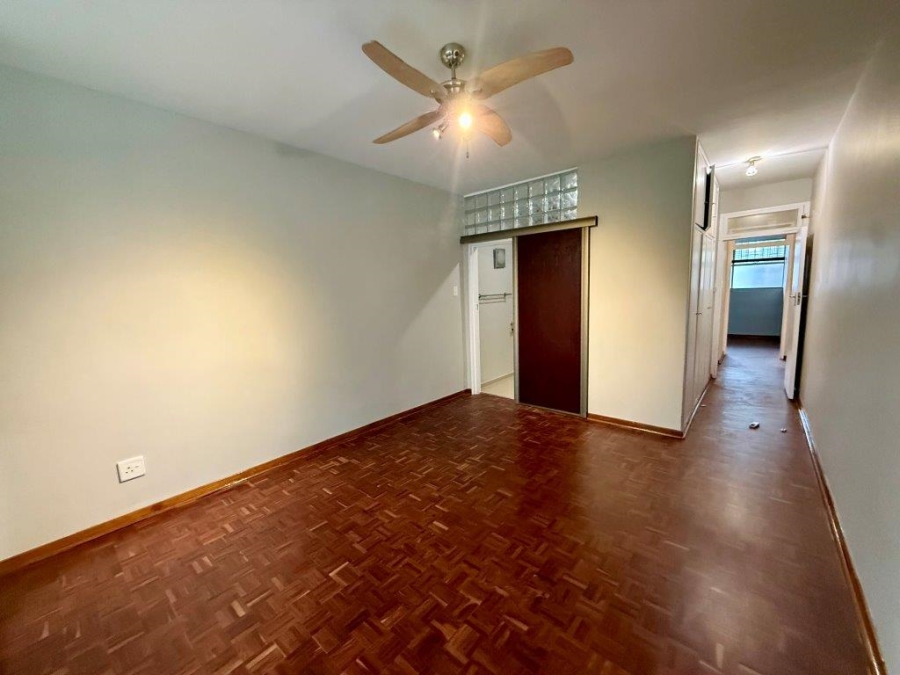 To Let 2 Bedroom Property for Rent in Illovo Gauteng