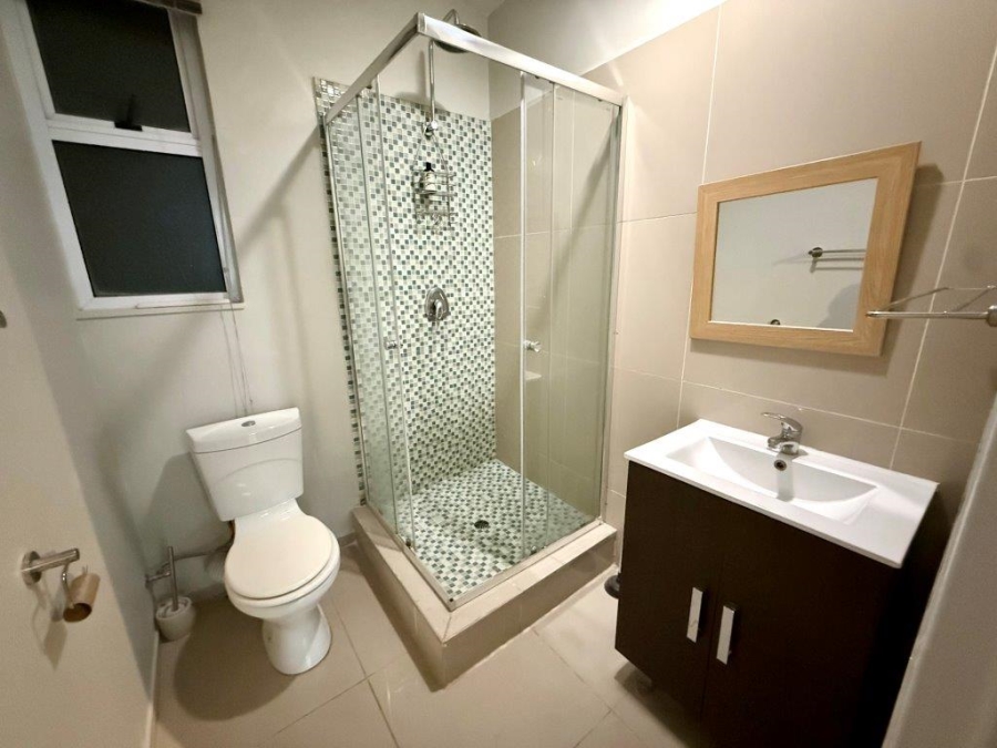 To Let 2 Bedroom Property for Rent in Illovo Gauteng