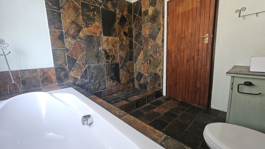 To Let 3 Bedroom Property for Rent in Crowthorne AH Gauteng