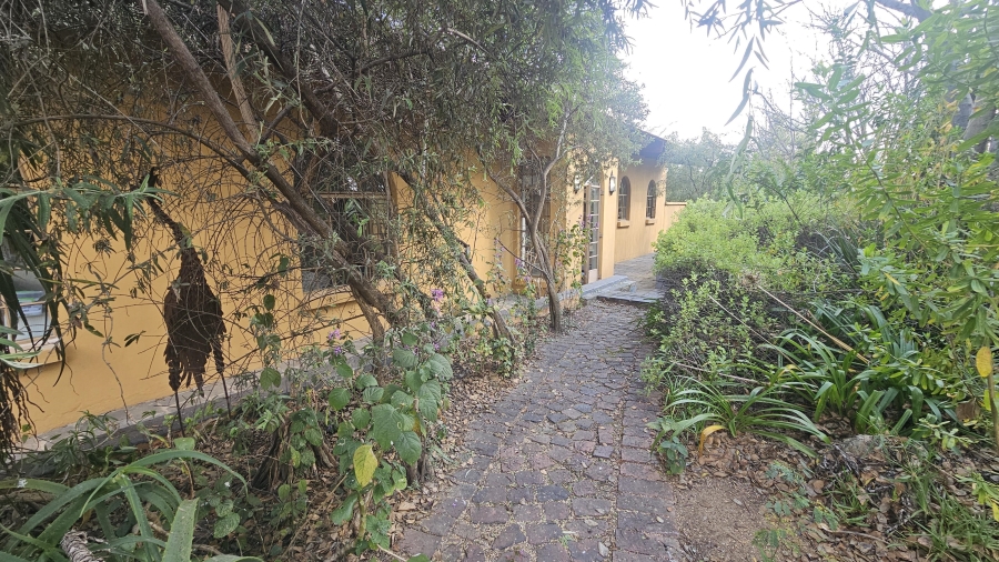 To Let 3 Bedroom Property for Rent in Crowthorne AH Gauteng
