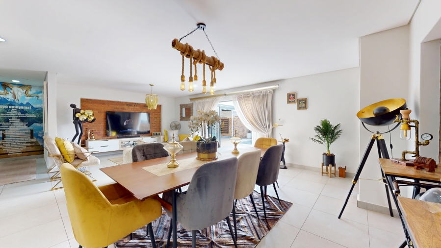 3 Bedroom Property for Sale in Dayanglen Gauteng