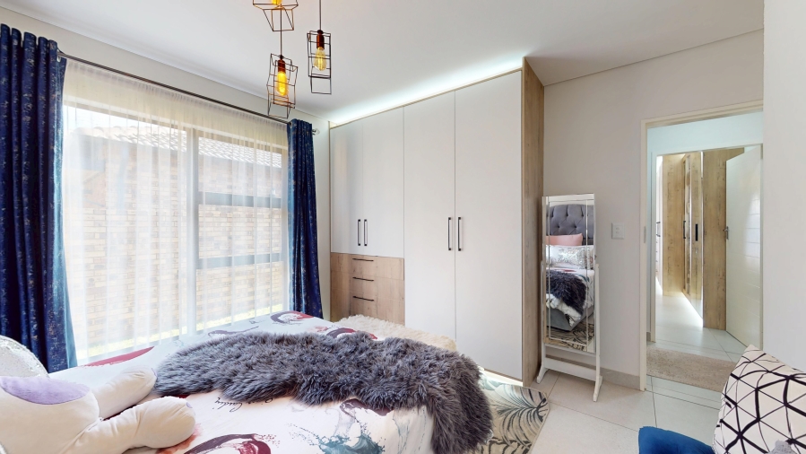 3 Bedroom Property for Sale in Dayanglen Gauteng
