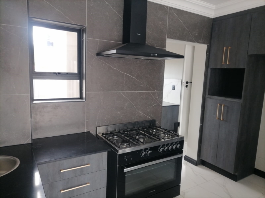3 Bedroom Property for Sale in Raslouw Gauteng
